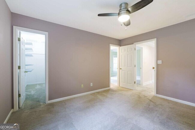 Building Photo - 1167 Druid Walk