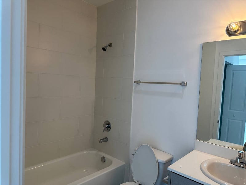 Building Photo - 1453 W 29th St