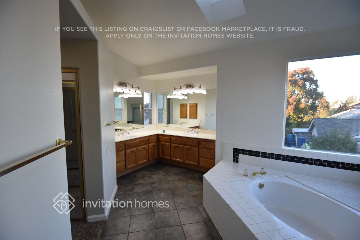 Building Photo - 8107 Helmsdale Dr