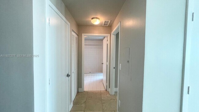 Building Photo - 888 Biscayne Blvd