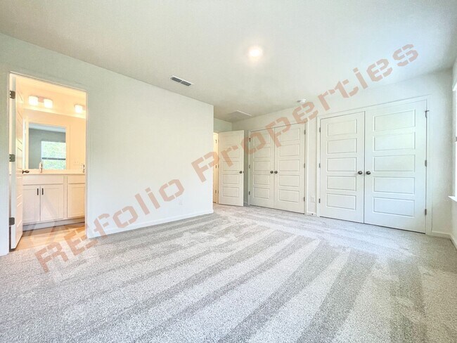 Building Photo - 1128 Goldenshrub St