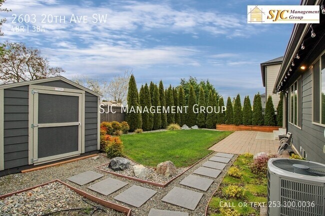 Building Photo - 2603 20th Ave SW