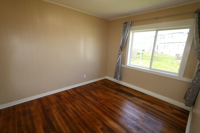 Building Photo - 2905-2905 Flint Hills Dr