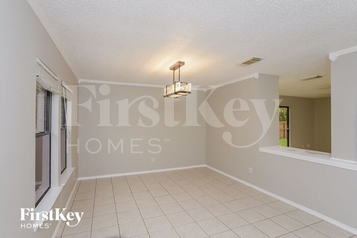Building Photo - 2304 Paddle Creek