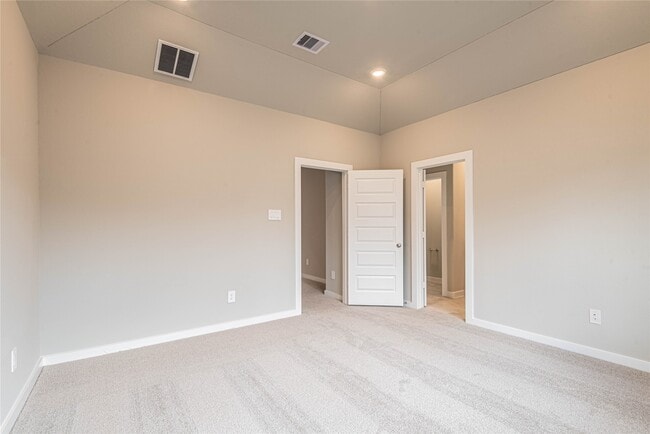 Building Photo - 4109 Fig Grv St