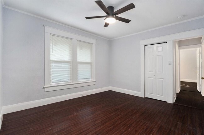 Building Photo - 1014 E Emma St