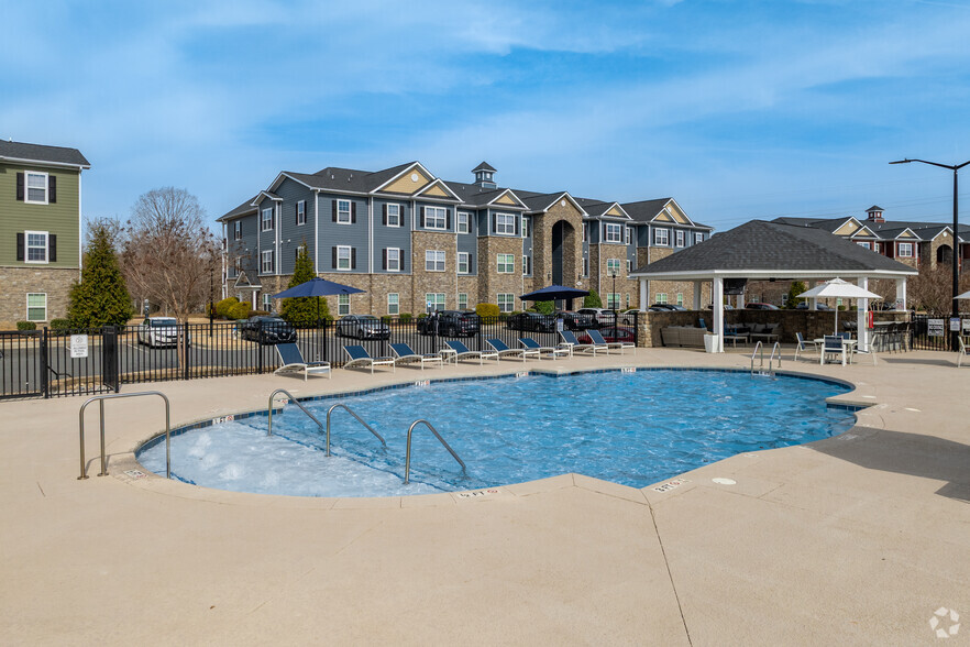 Pool - Villas at Fort Mill