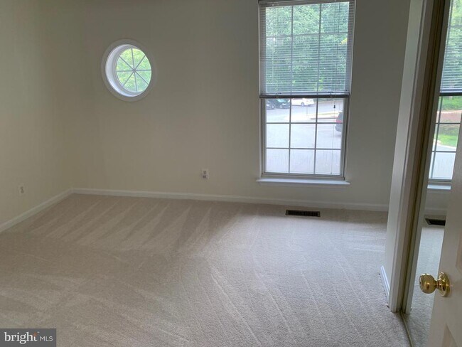 Building Photo - 12731 Fair Crest Ct