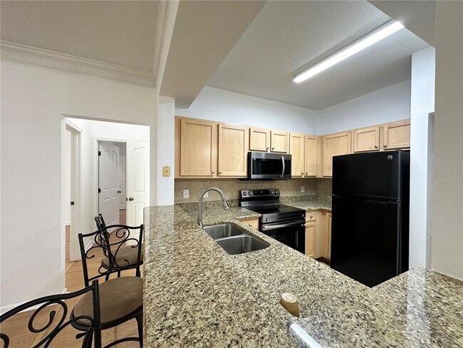 Building Photo - 12843 Madison Pointe Cir