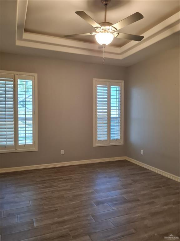 Building Photo - 24 Lago Washington