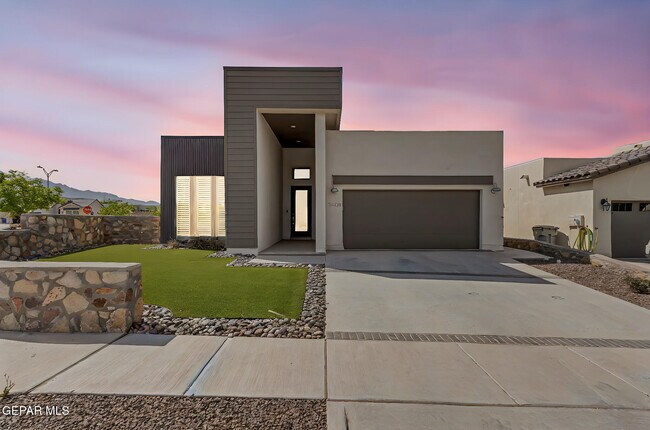 Building Photo - 7500 Porterhouse Ct
