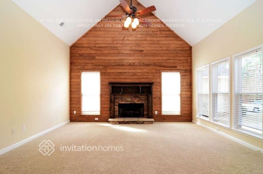 Building Photo - 3624 Silver Springs Way SW