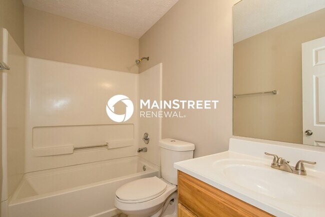 Building Photo - 3 Bedroom Pet-Friendly Home in Union City,...
