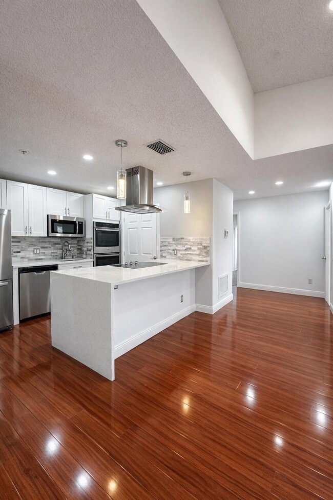 Building Photo - 2303 N Congress Ave