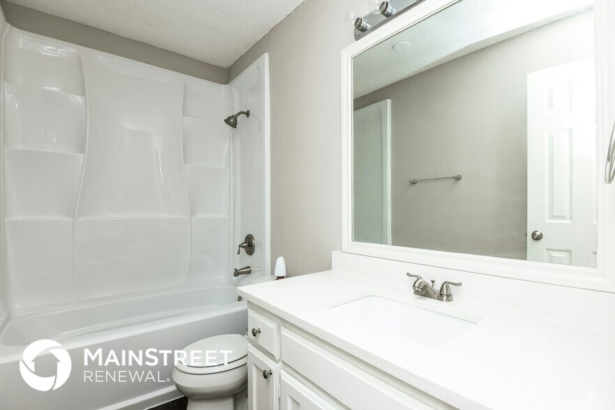 Building Photo - 6304 Woodcreek Trail