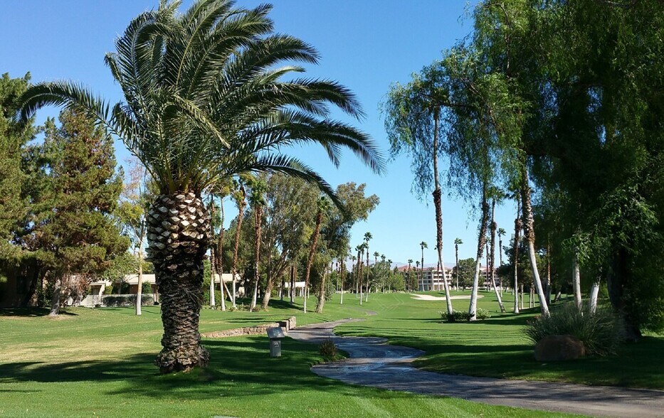 Building Photo - 67151 N Chimayo Dr