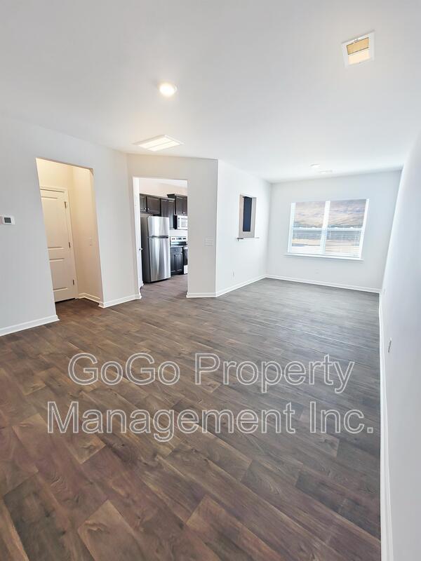 Building Photo - 1355 Wunder Way