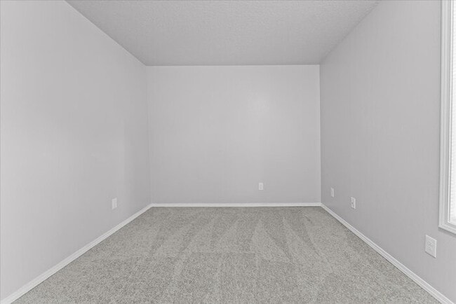 Building Photo - Updated 3BD/2BA Highland Duplex • Private Garage, Fireplace & Outdoor Space!