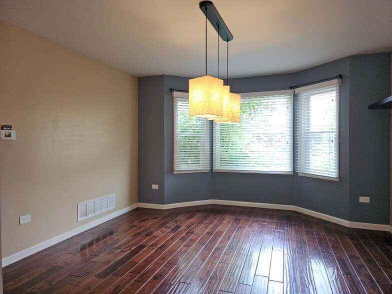 Building Photo - 227 Beaver Creek Dr