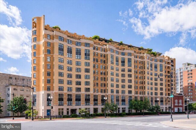 Building Photo - 400 Massachusetts Ave NW