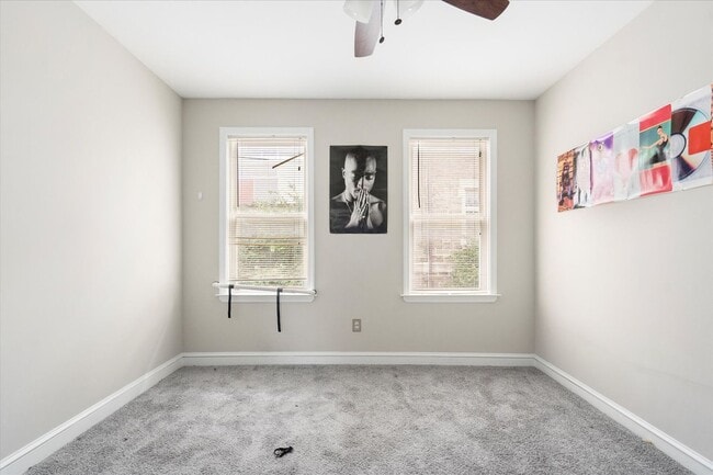 Building Photo - Stylish & Spacious 2 Bed, 1 Bath Home