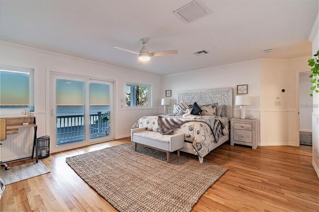 Building Photo - 1828 Sunrise Blvd