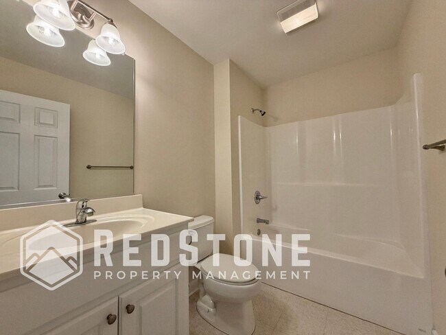 Building Photo - 2621 Trail Five