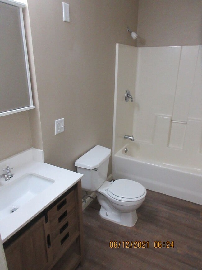 Building Photo - 2731 Stanford Ave