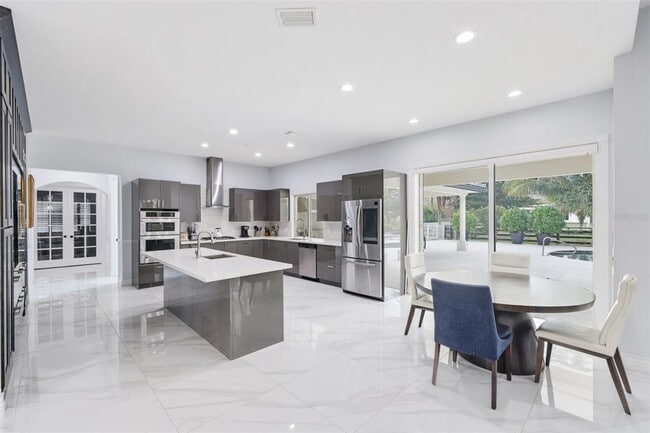 Building Photo - 10630 El Caballo Ct