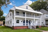 Building Photo - 2 br, 1 bath 4plex - 2610 Munson Street 3