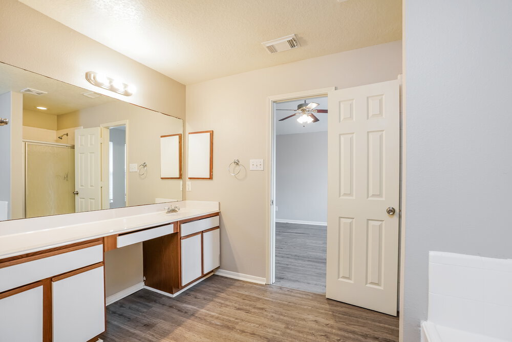 Building Photo - 20746 Fox Cliff Ln