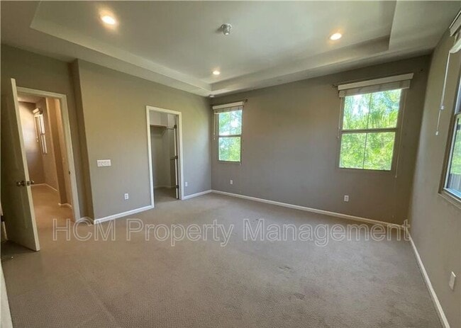 Building Photo - 180 Outwest