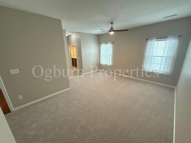 Building Photo - 3BR/2BA Charming Home in Griffith Park!