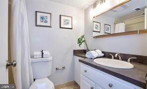 Building Photo - 1280 21st St NW