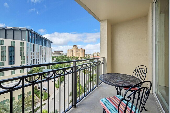 Building Photo - 550 Okeechobee Blvd