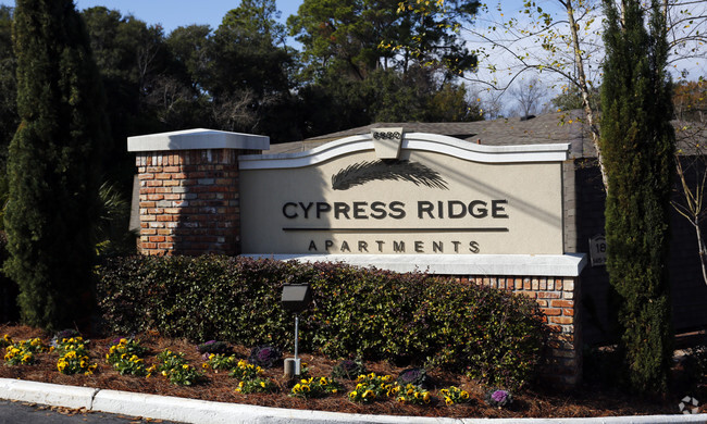 Sign - Cypress Ridge Apartments