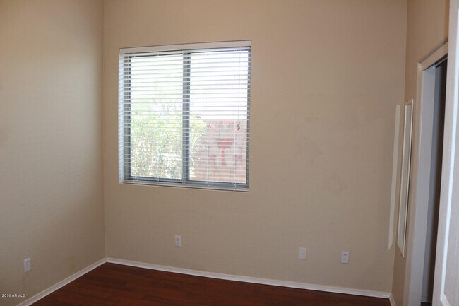 Building Photo - 4629 E Thunder Hawk Rd