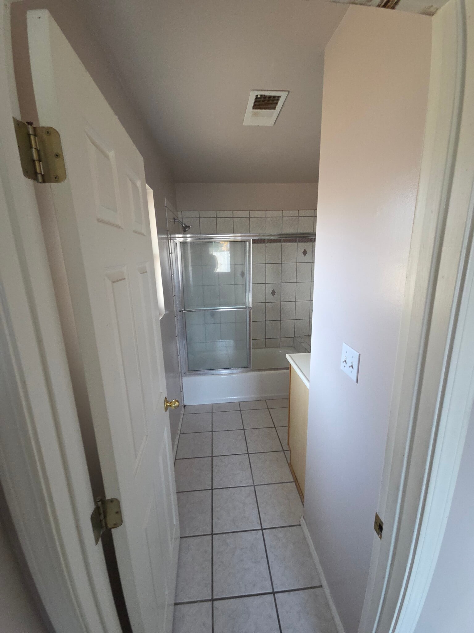 Building Photo - 10228 Belnap Pl