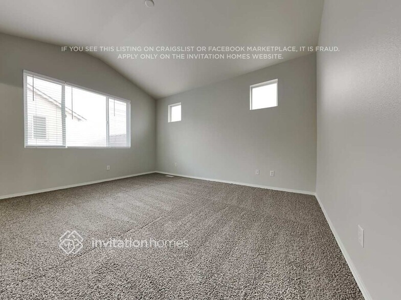 Building Photo - 5200 55th Ave SE