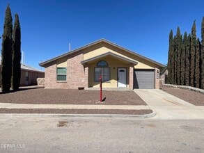 Building Photo - 656 Orchid Dr