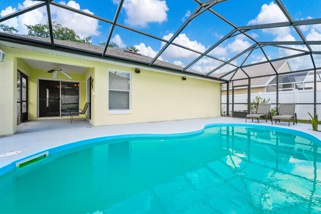 Building Photo - 4314 Bay Vista Dr