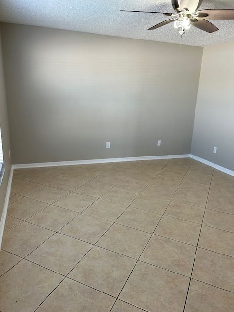 Building Photo - 15181 Sugargrove Way