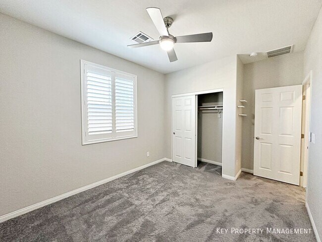 Building Photo - 6033 Torciano St