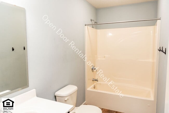 Building Photo - 6031 Melan Cove