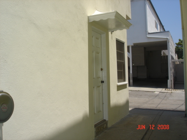 Building Photo - 917 15th St