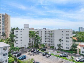 Building Photo - 3199 S Ocean Dr