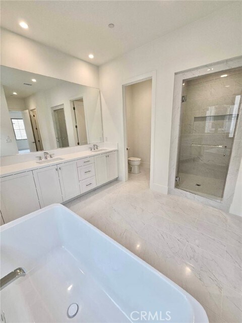 Building Photo - 115 Bozeman