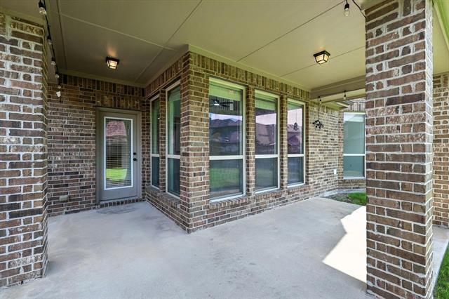 Building Photo - 10421 Sexton Dr