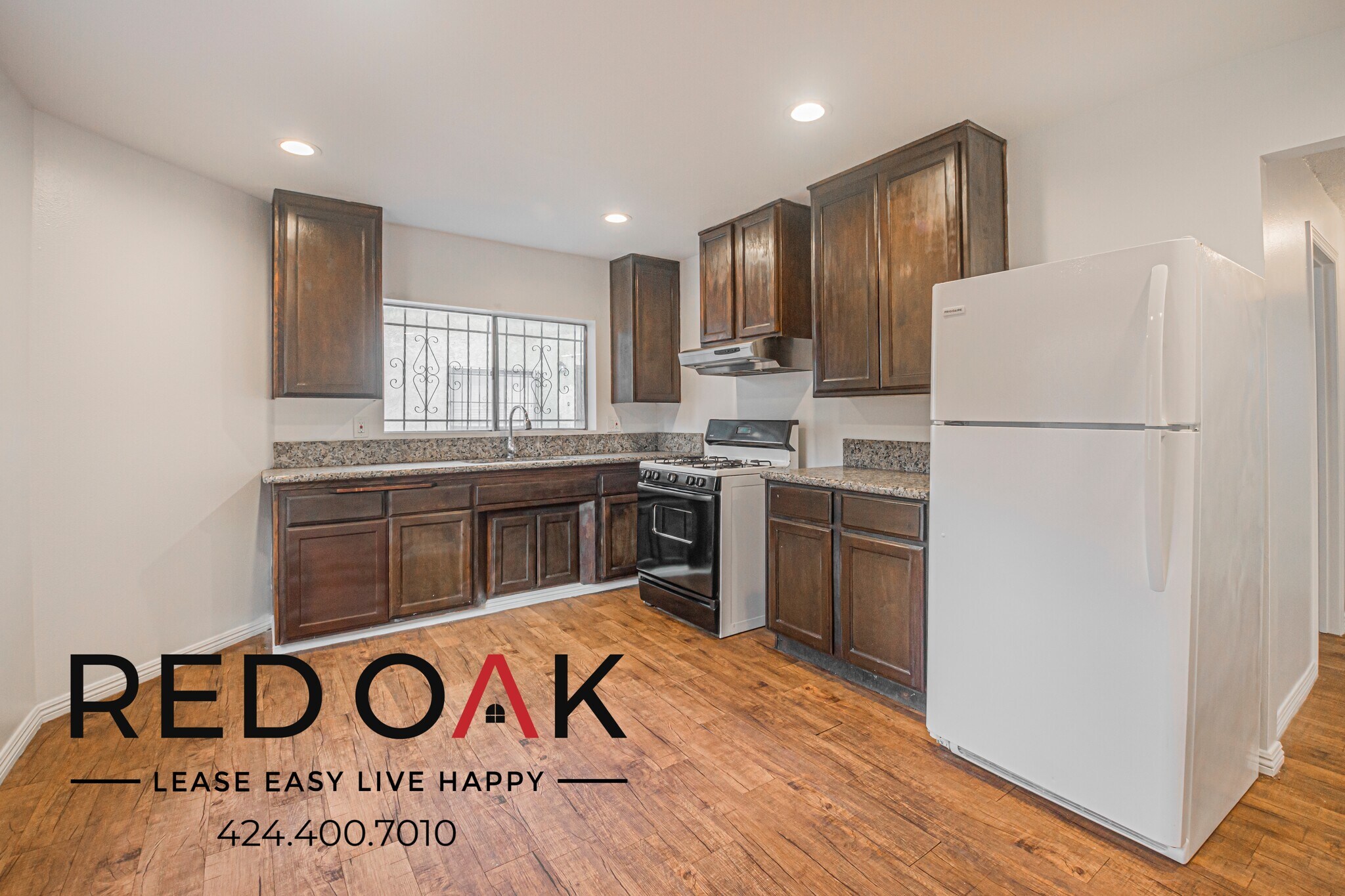 Building Photo - 1309 W 36th Pl