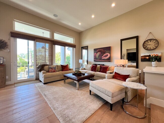 Building Photo - Luxury Living in one of Napa Valley's Most Prestigious Gated Commmunities